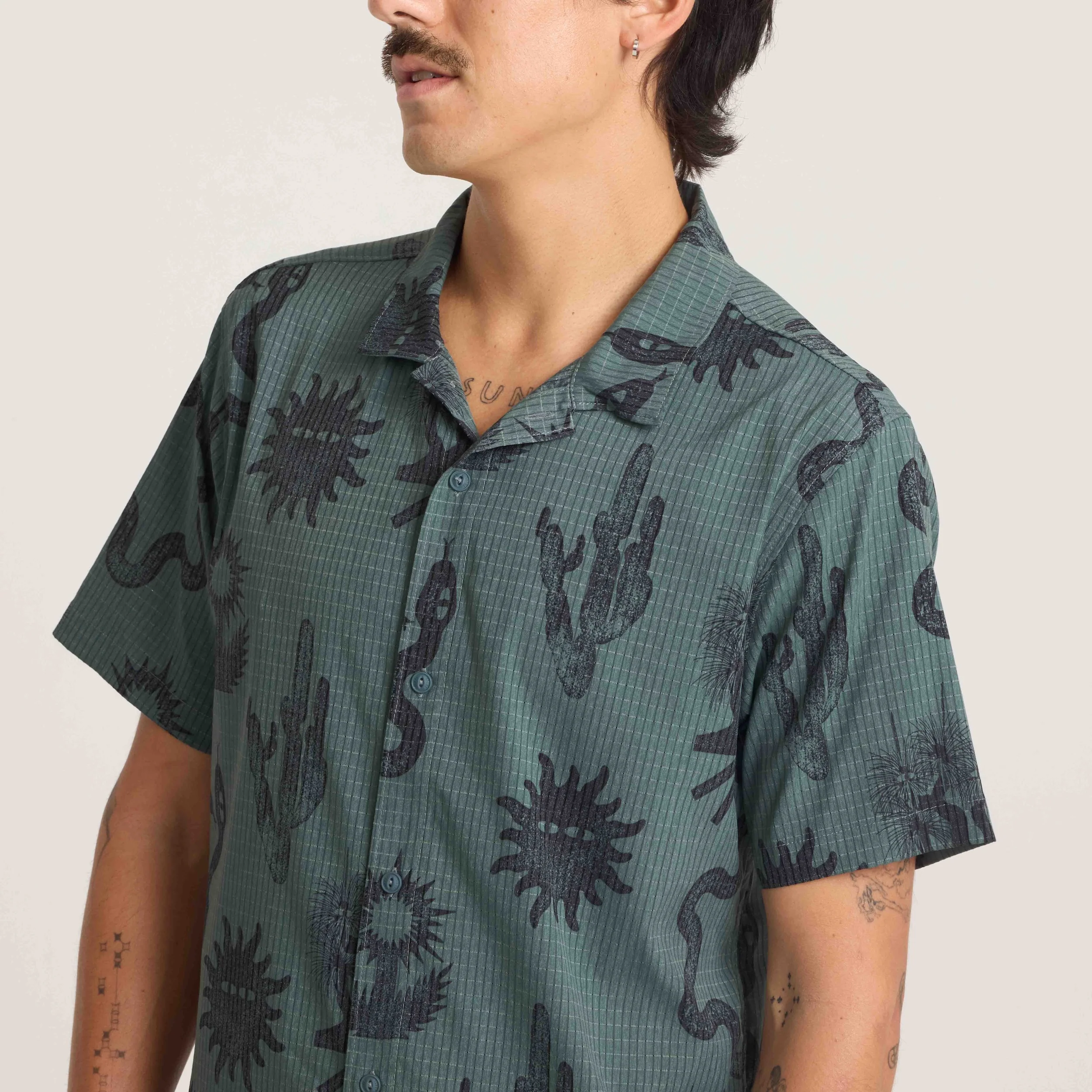 Bless Up Trail Button Up Shirt - Forest - Image 18