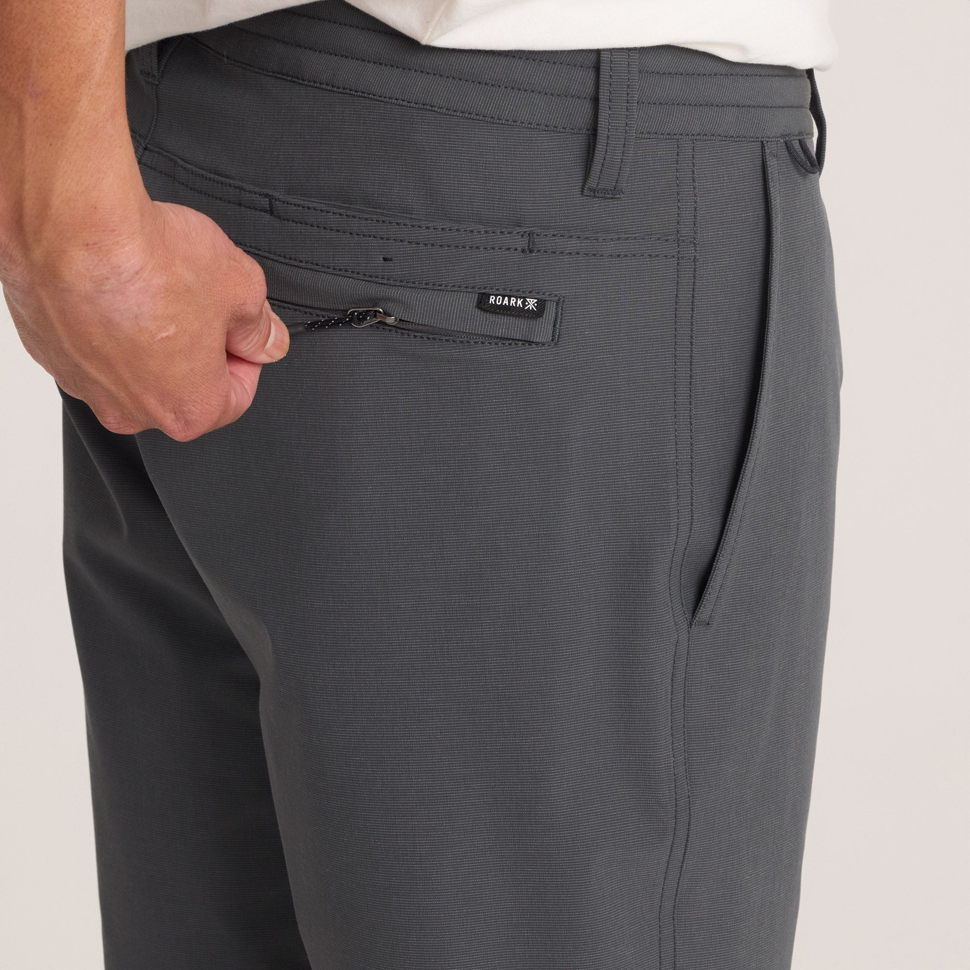 Hytide Hybrid 18.5" Shorts - Charcoal - Image 8
