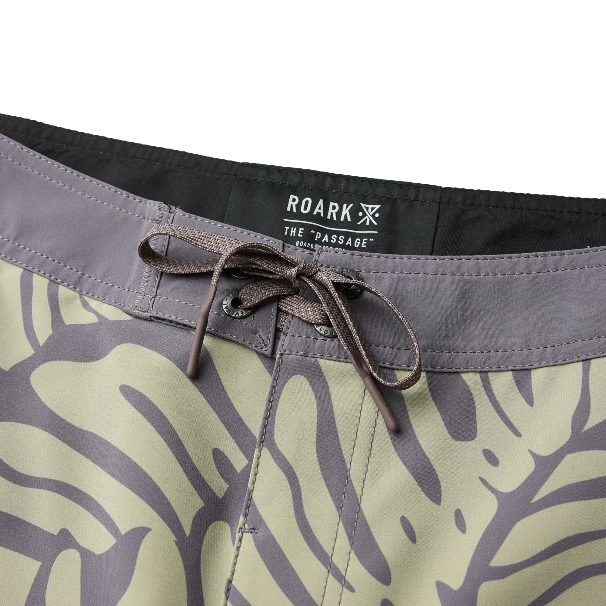 Passage 18.5" Boardshorts - Shark - Image 7